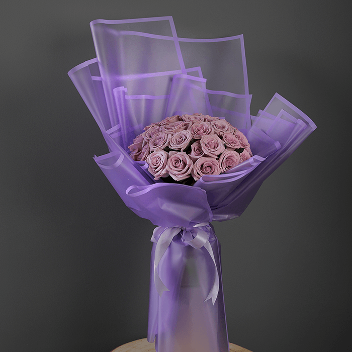 bouquet_of_purple_roses.png