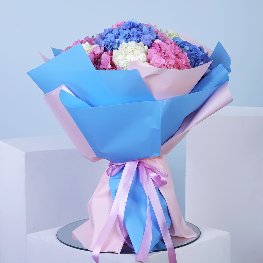 hydrangea-bouquet-delivery.jpg